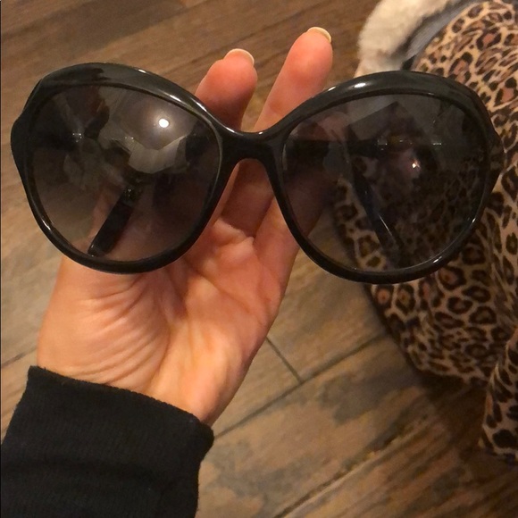 Gucci sunglasses main image 4